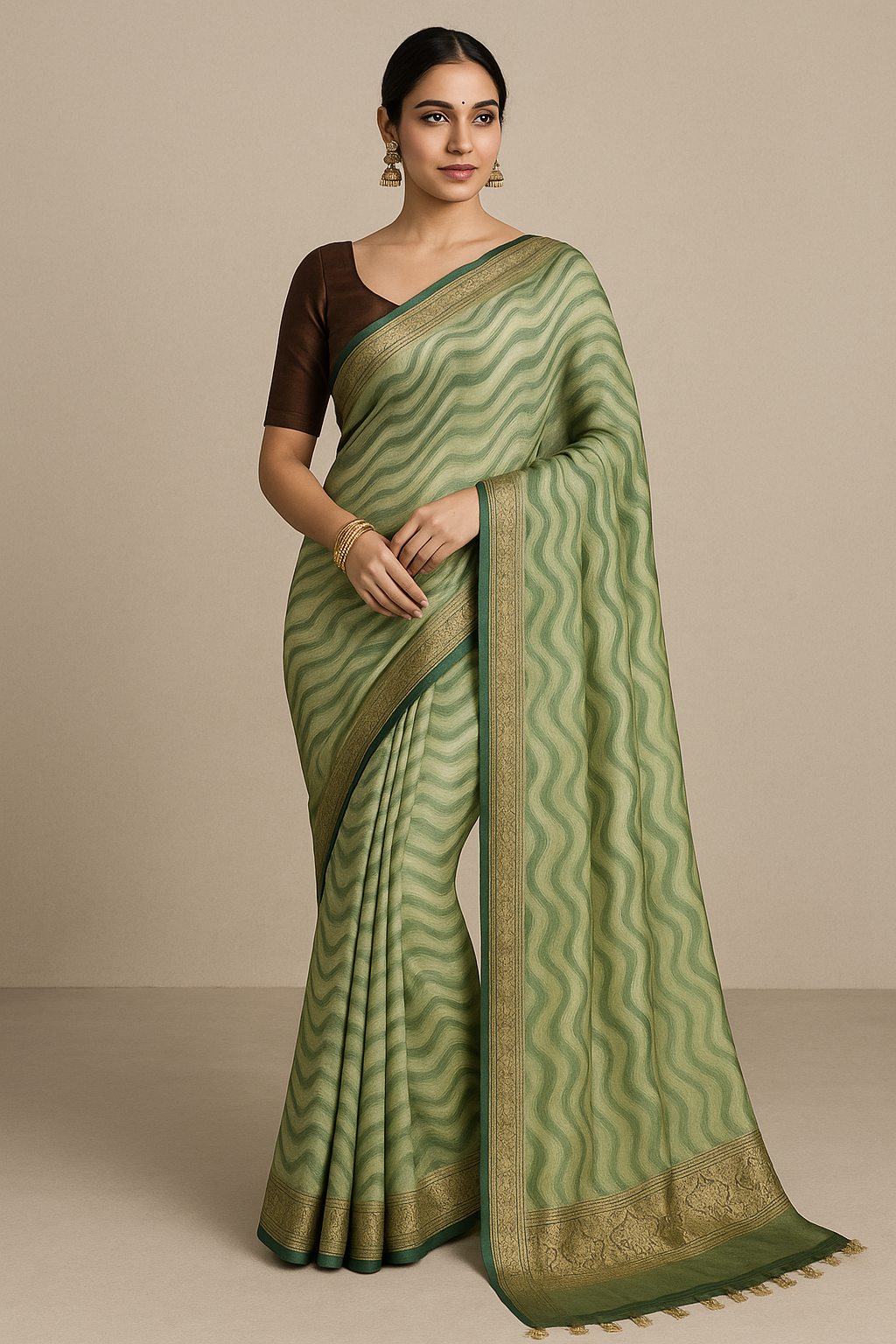 Yamini -Pure viscose saree (Biscotti)